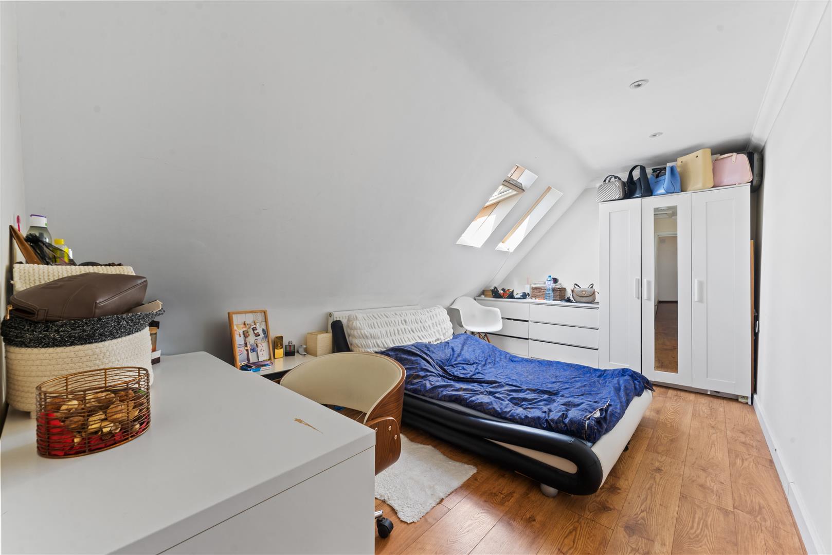 1 bed property in Epsom Road, Sutton